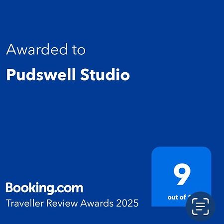 Pudswell Studio Burford Eksteriør bilde