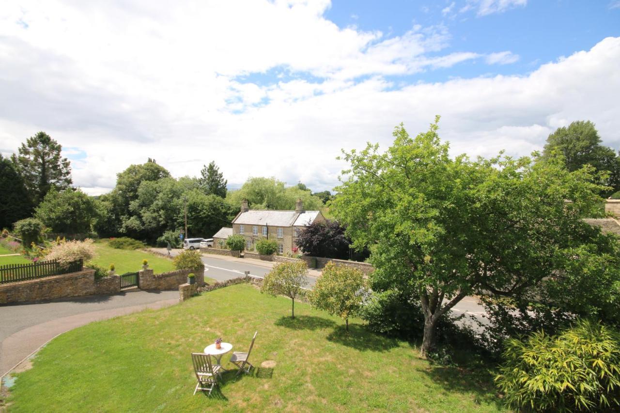 Pudswell Studio Burford Eksteriør bilde